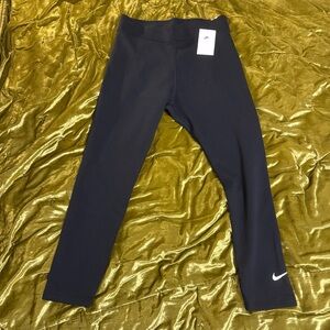 Nike leggings tight fit high-rise 7/8 length